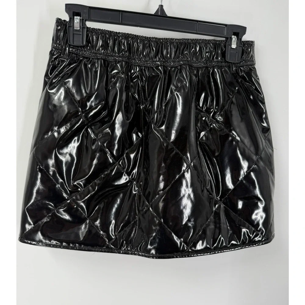 Alo Yoga Womens Quilted Puffer Mini Skirt Black High Shine Size S NEW